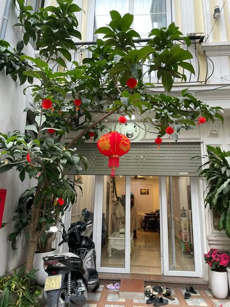 Bán nhà ngõ 204 Cổ Linh - Đối diện Aeon Long Biên